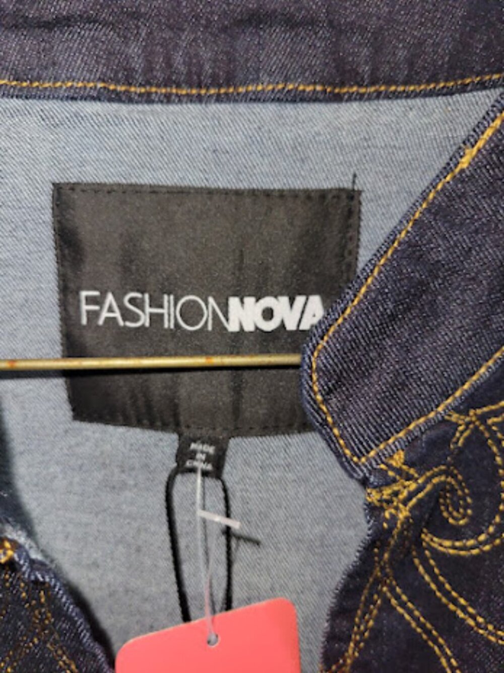 Fashion Nova Denim Cropped Vest Medium NWT Western Embroidered Zip Front - Picture 7 of 8